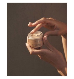 Diamond Cocoon Sheer Cream Spf 30 Pa++ 50 ml - Natura Bisse